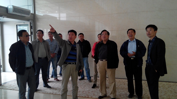 省厅和集团老领导莅临新疆事业部指导工作